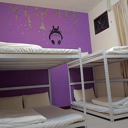 Feng Chia House Hostel Taichung Exterior photo